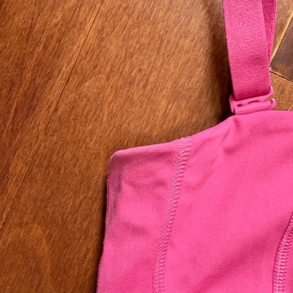 Gymshark Pink Sports Bra Size M - Picture 3 of 6